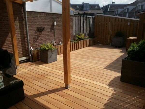 Hardhouten vlonder van Cumaru planken