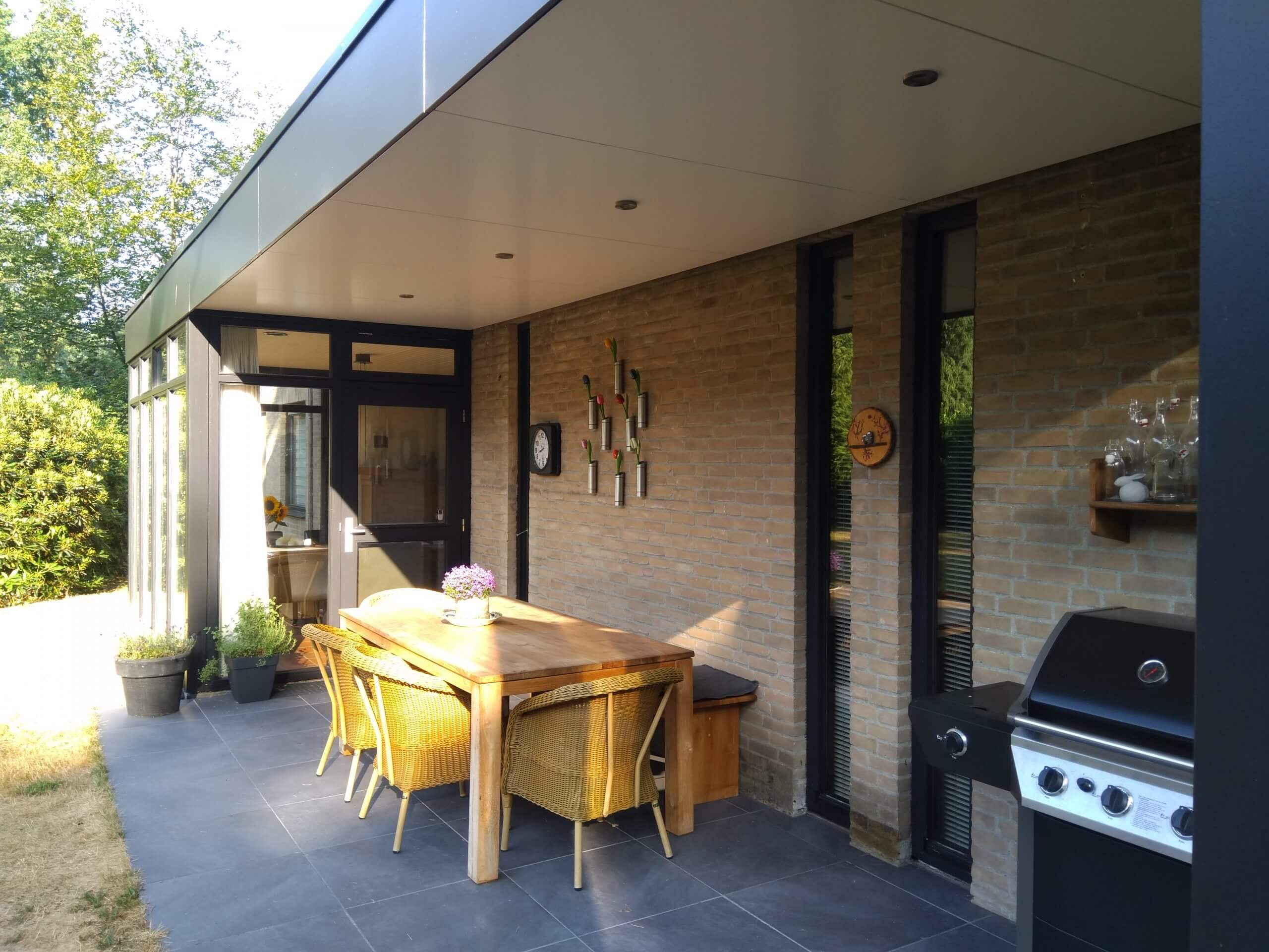 BouwTB-Moderne overkapping