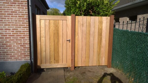 Azobe Poort met Tachi Ammerello planken