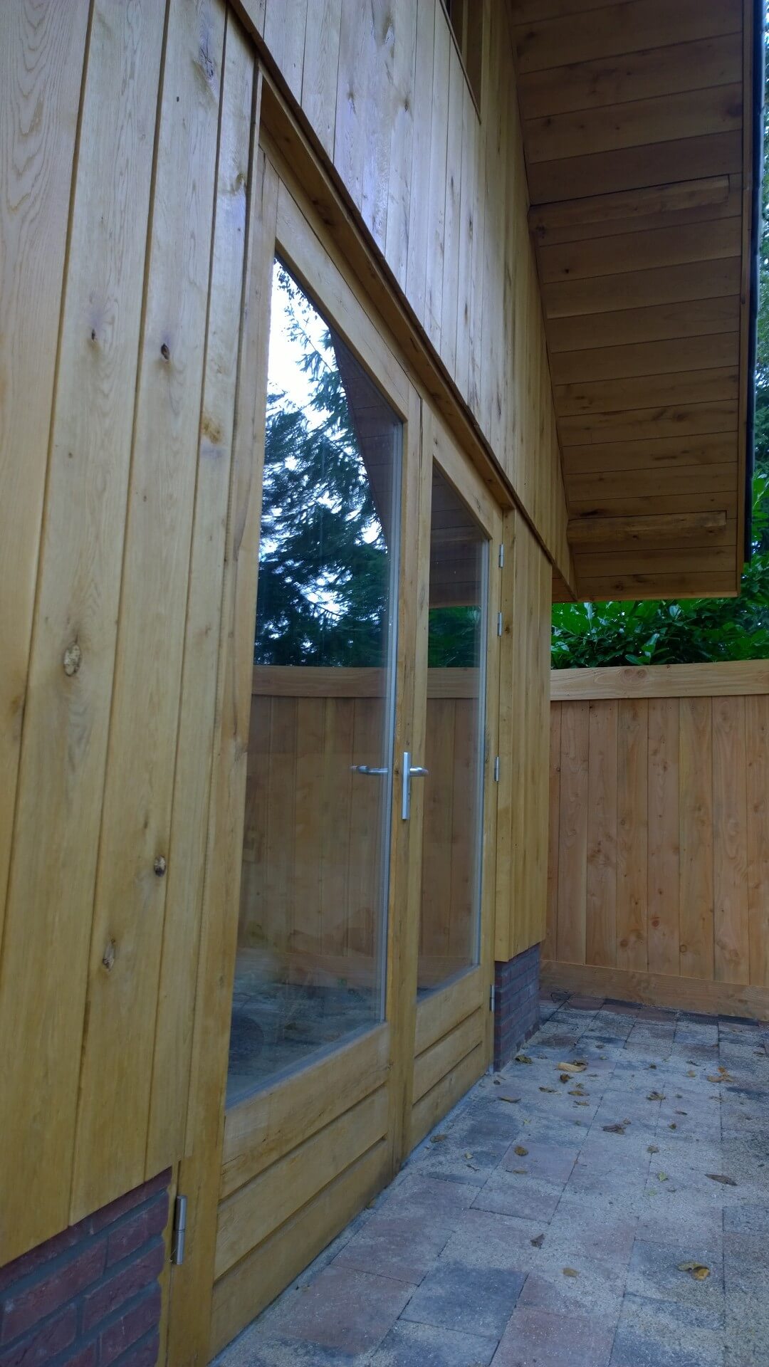 dubbele-tuindeuren-eiken-bouwbedrijf-bergeijk-bouw-tb