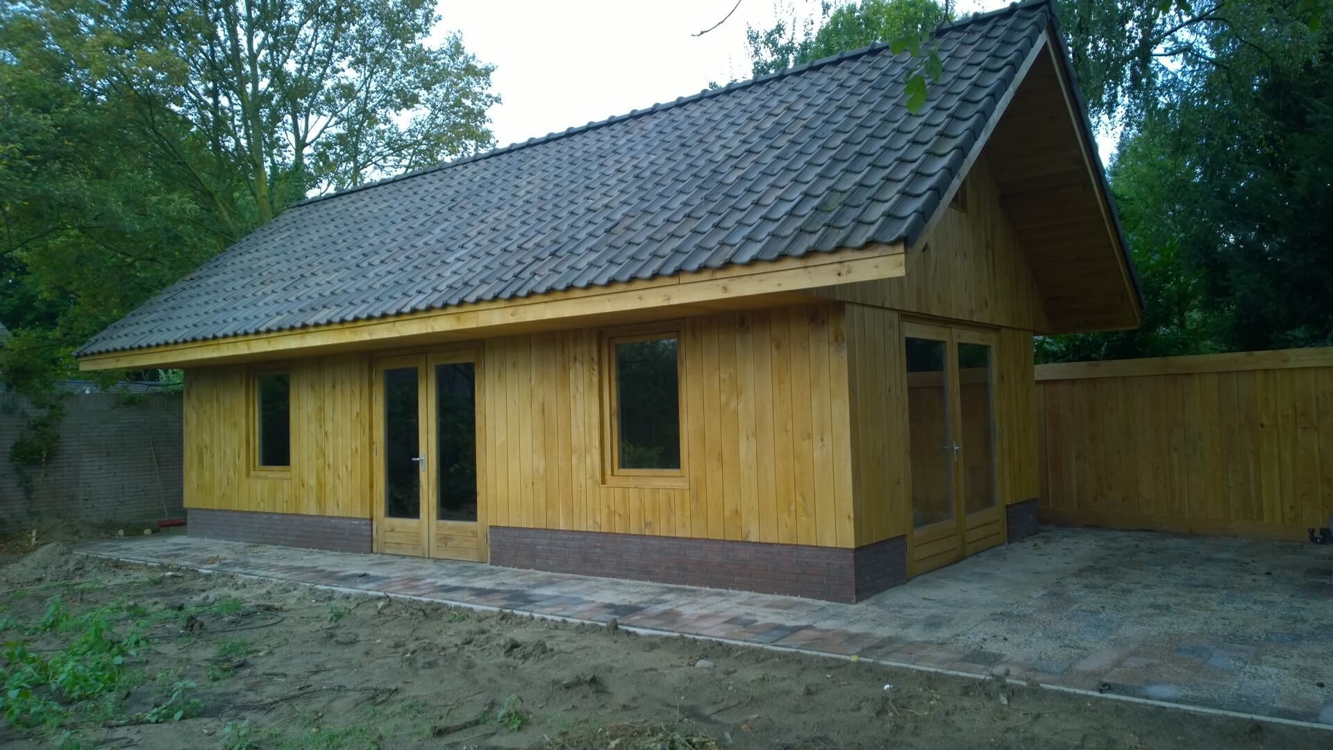 mooi-tuinhuis-bouwbedrijf-bergeijk-bouw-tb